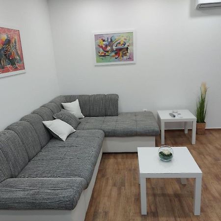 Cosy, Quiet & Brand New Apartment W/ Danube View ベオグラード エクステリア 写真