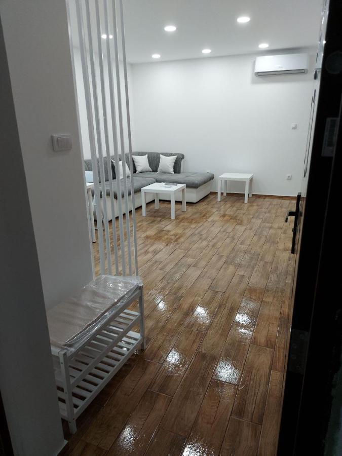 Cosy, Quiet & Brand New Apartment W/ Danube View ベオグラード エクステリア 写真