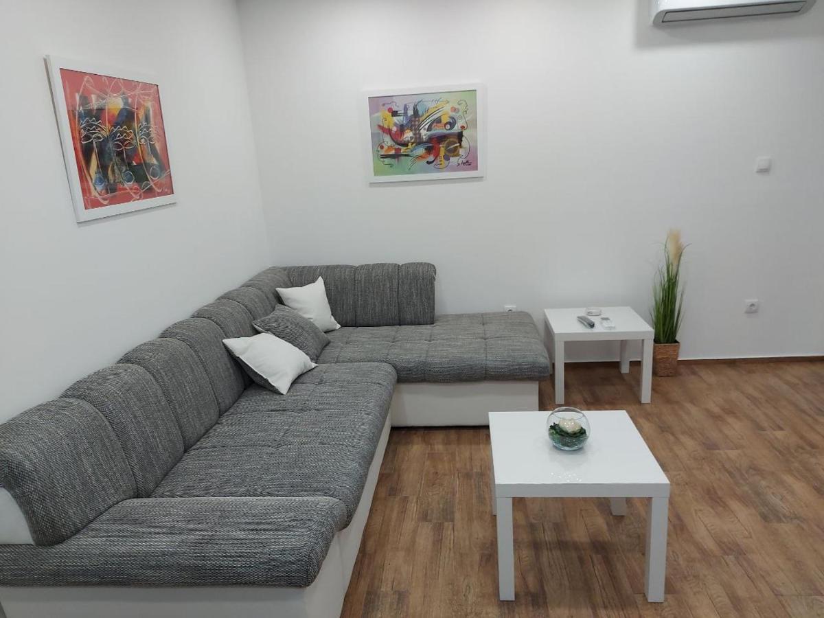Cosy, Quiet & Brand New Apartment W/ Danube View ベオグラード エクステリア 写真